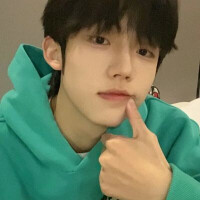 李